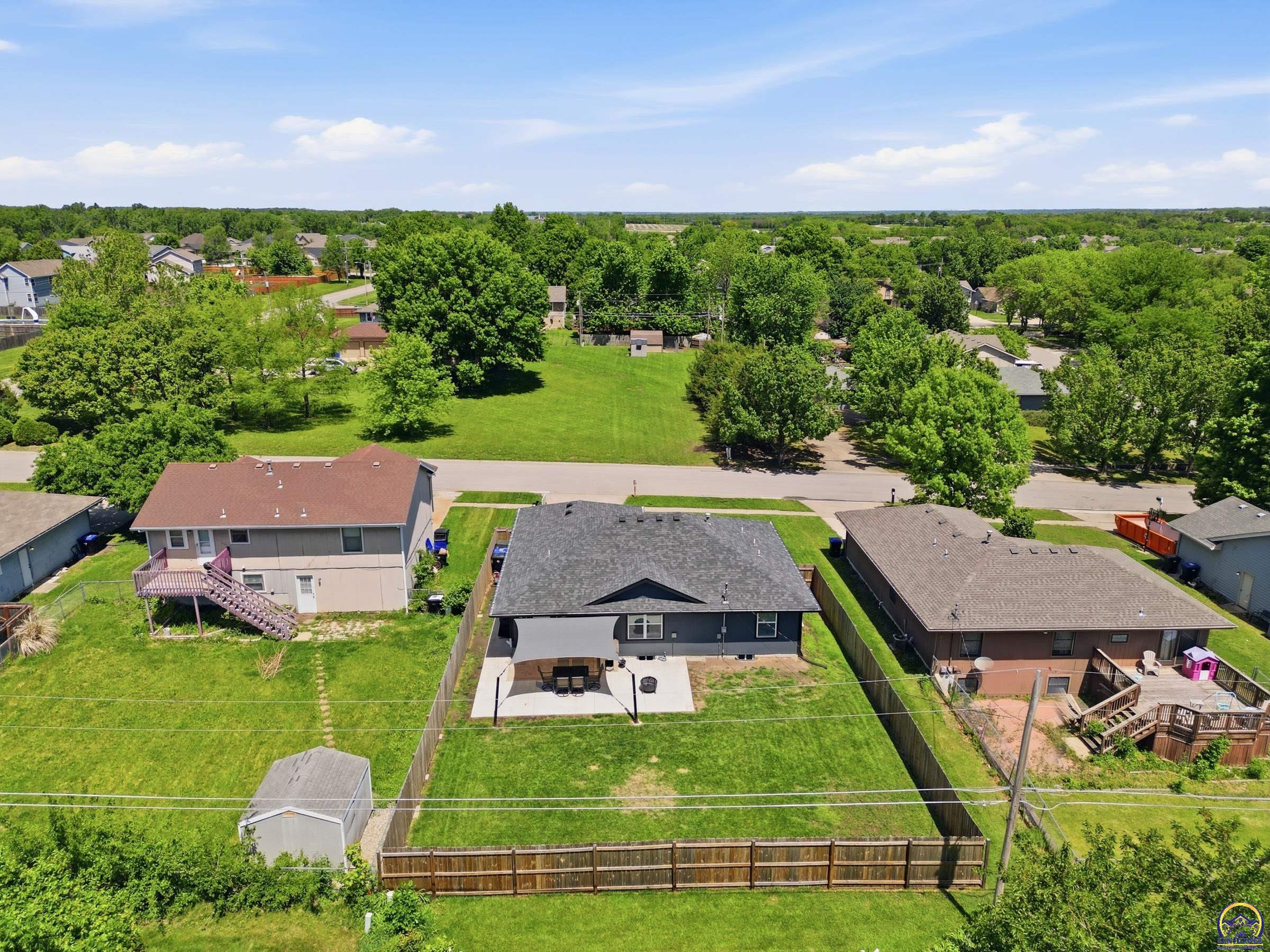 7537 Southwest 26th Street Topeka, KS 66614 - Photo 53 of 69