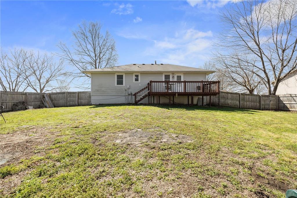 271 Northwest 75th Road Centerview, MO 64019 - Photo 30 of 33