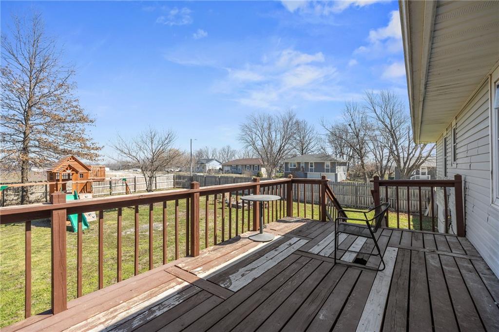 271 Northwest 75th Road Centerview, MO 64019 - Photo 31 of 33