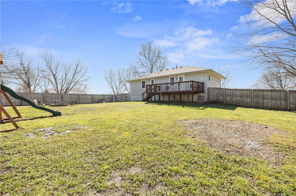 271 Northwest 75th Road Centerview, MO 64019 - Photo 32 of 33