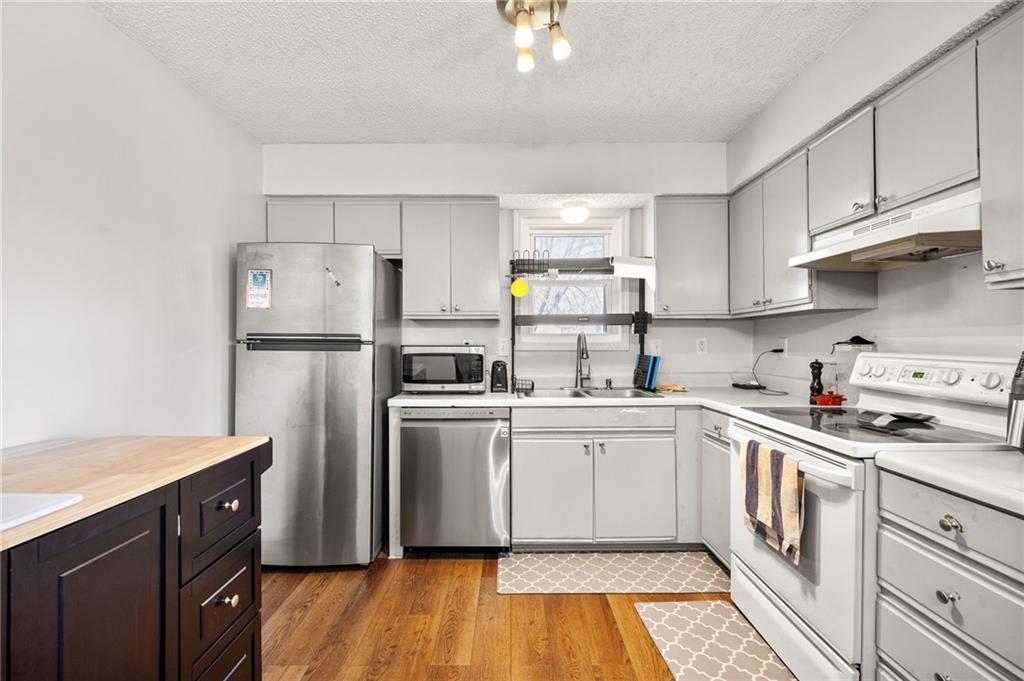 271 Northwest 75th Road Centerview, MO 64019 - Photo 8 of 33