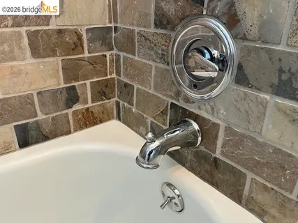 $779,000 | 16125 Via Lupine, San Lorenzo, CA 94580