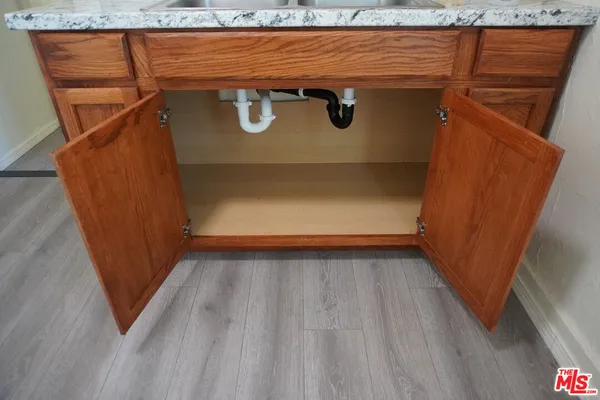 $1,750 | 324 East Lime Avenue, Unit 4, Monrovia, CA 91016