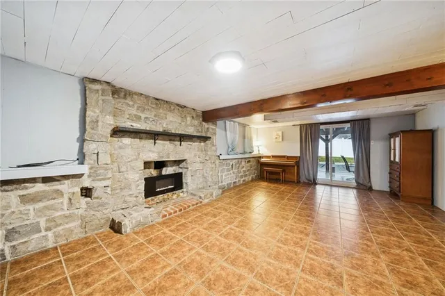 a view of a livingroom with a fireplace