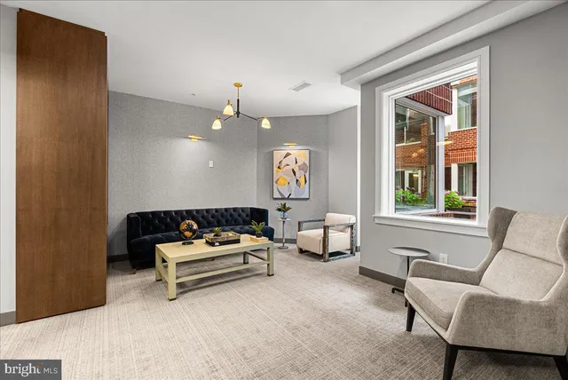 $334,900 | 625 Slaters Lane, Unit G4, Alexandria, VA 22314