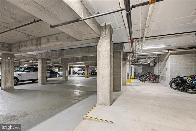 $334,900 | 625 Slaters Lane, Unit G4, Alexandria, VA 22314