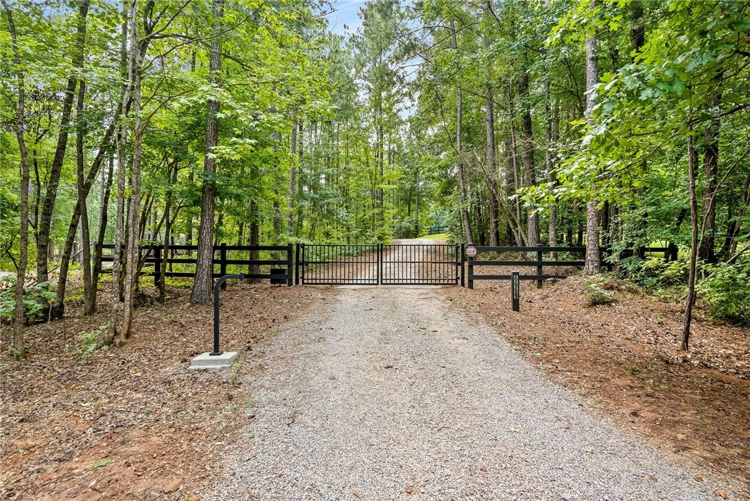 6669 West Farmville Road Waverly, AL 36879 - Photo 20 of 41 Entry
