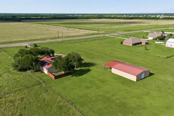 $490,000 | 1769 County Road 596, Nevada, TX 75173