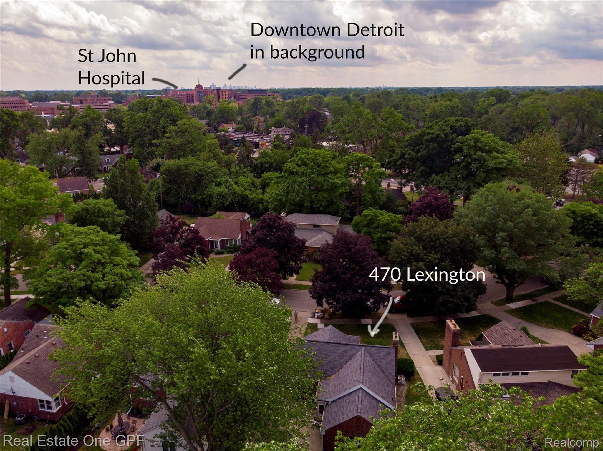 470 Lexington Road Grosse Pointe, MI 48236 - Photo 19 of 19 11x DJI_0752 arial w St J and Detroit in background copy.jpg