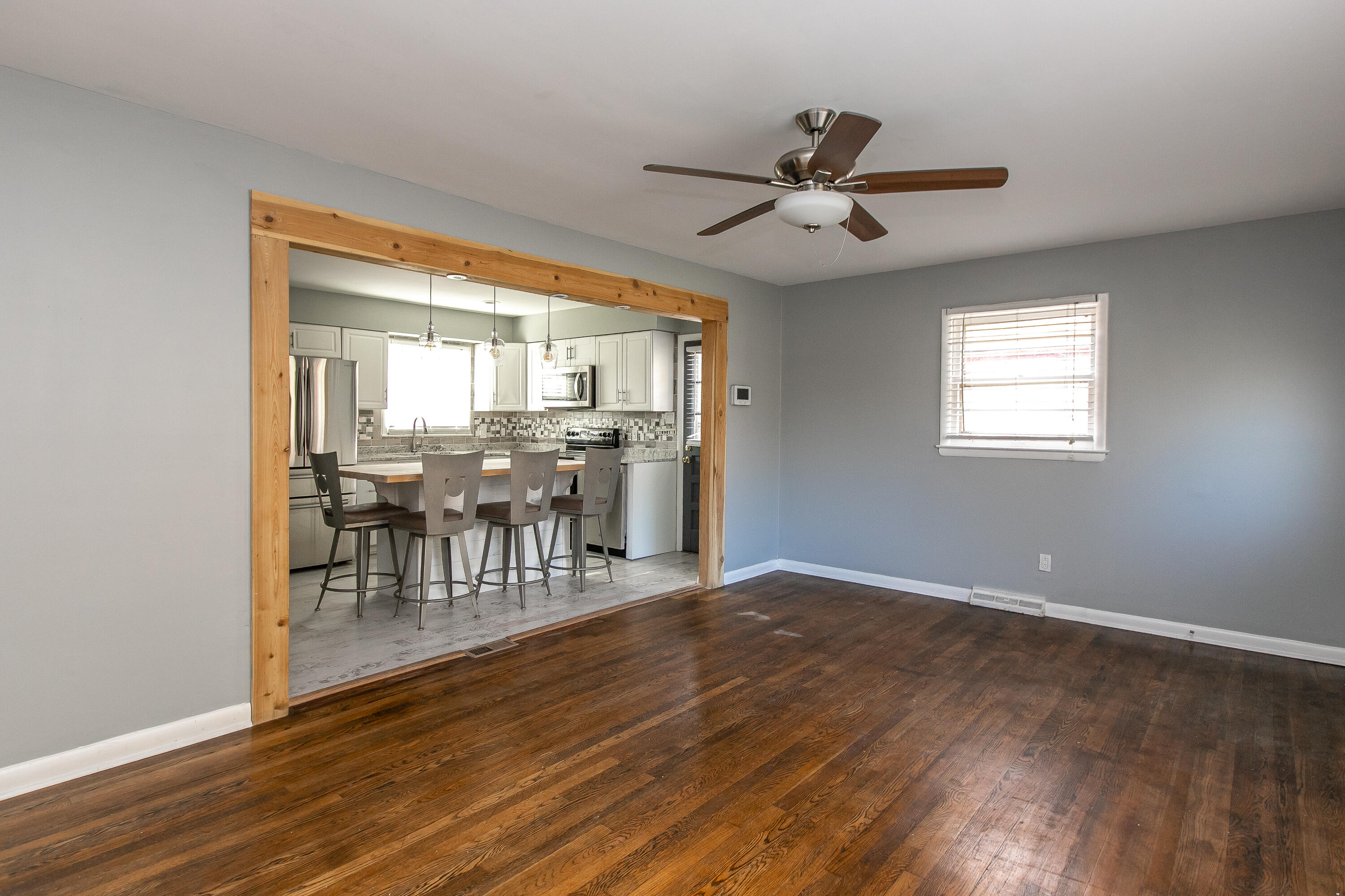 142 Rugby Road Lexington, KY 40504 - Photo 7 of 34 1-7