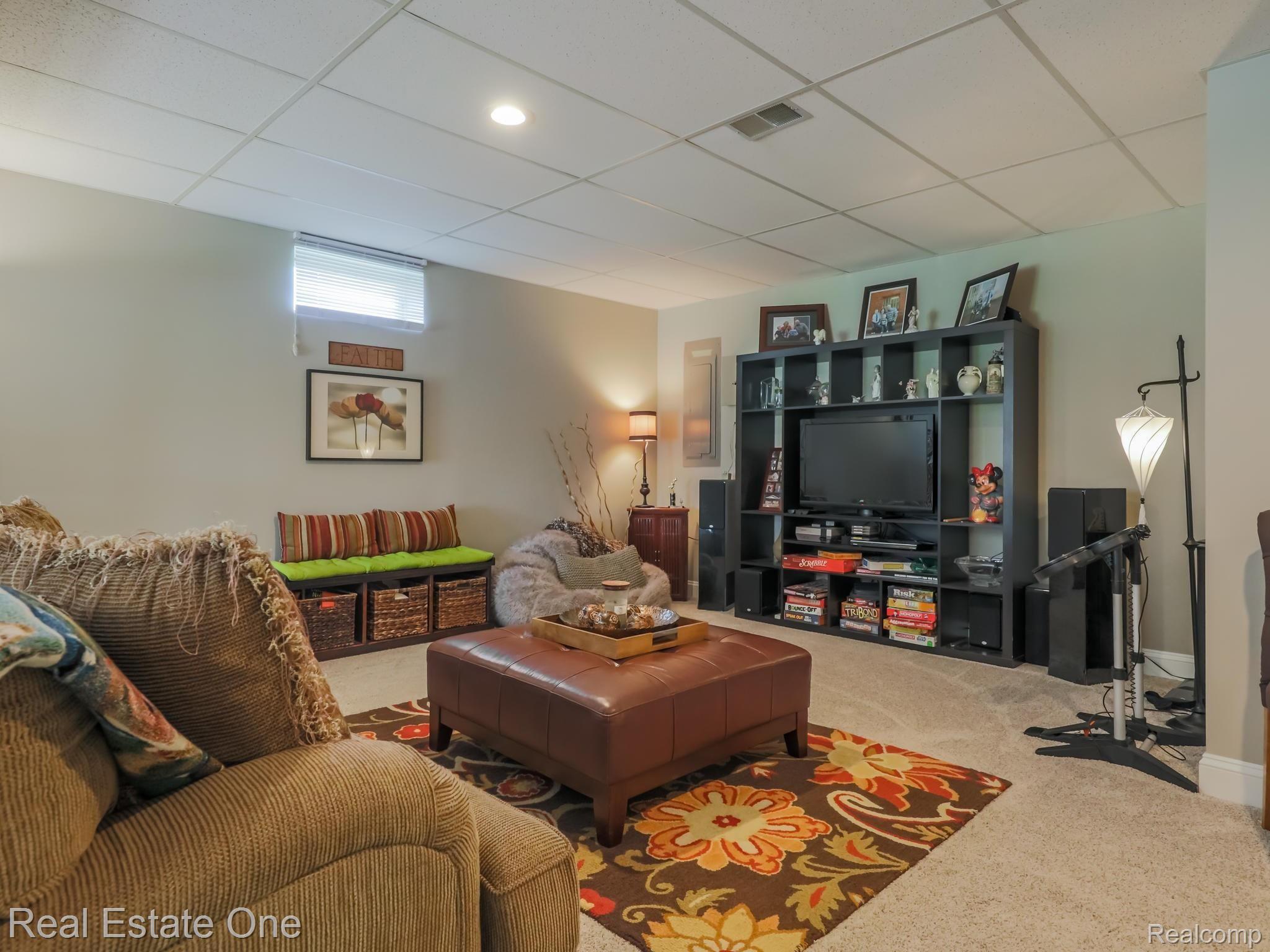 1587 West View Trail Howell, MI 48843 - Photo 37 of 53 46-WViewTrl.jpg