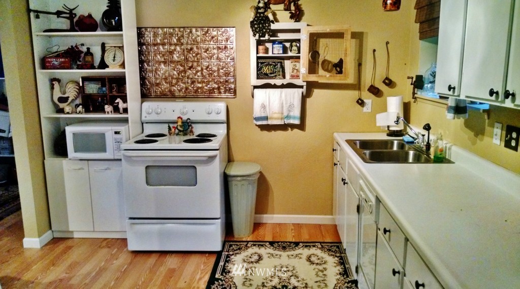 2665 Busby Road Oak Harbor, WA 98277 - Photo 12 of 19 Gallery Image 12