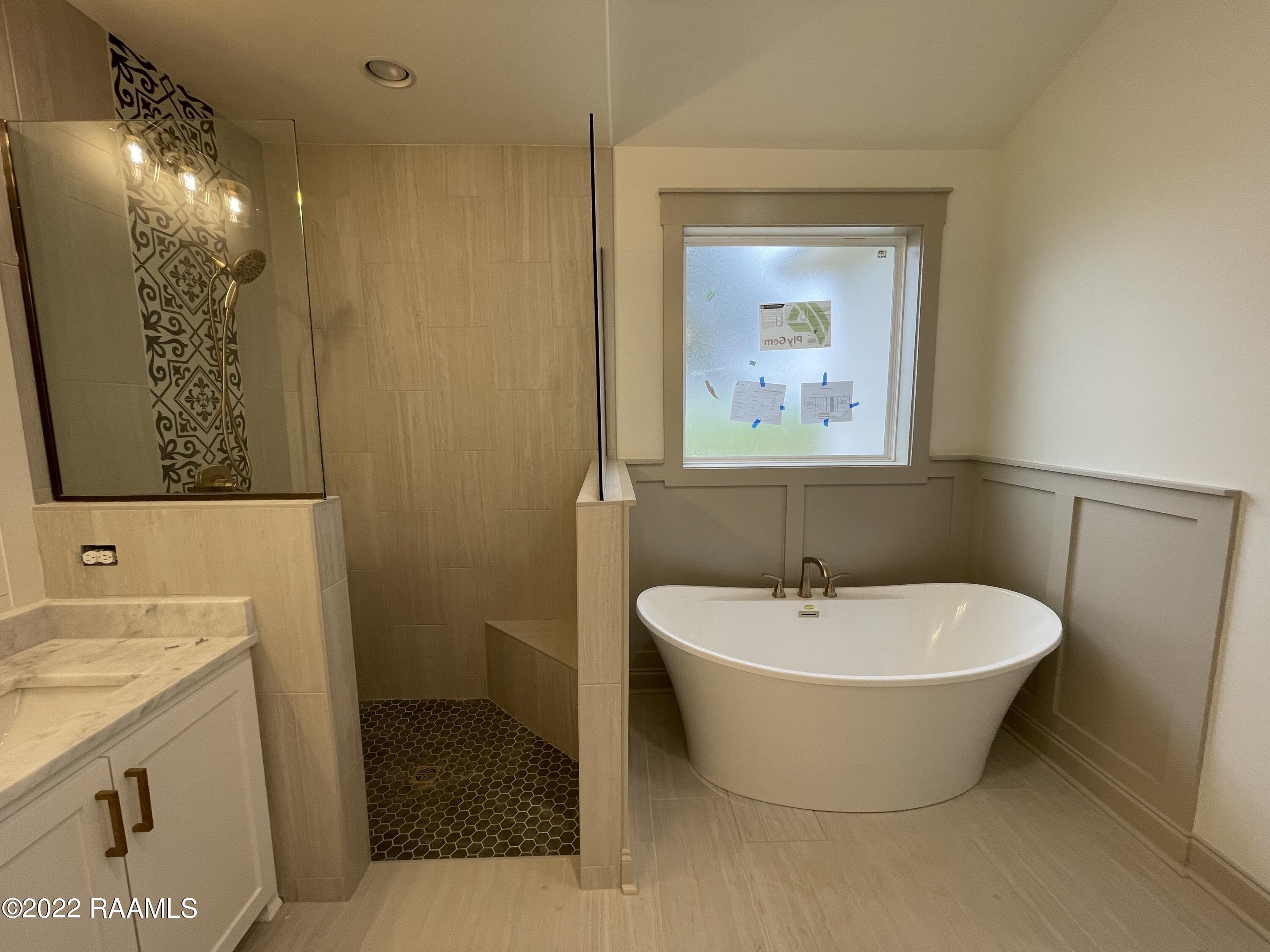 222 Whispering Meadows Road Broussard, LA 70518 - Photo 12 of 26 Masters shower and free standing tub