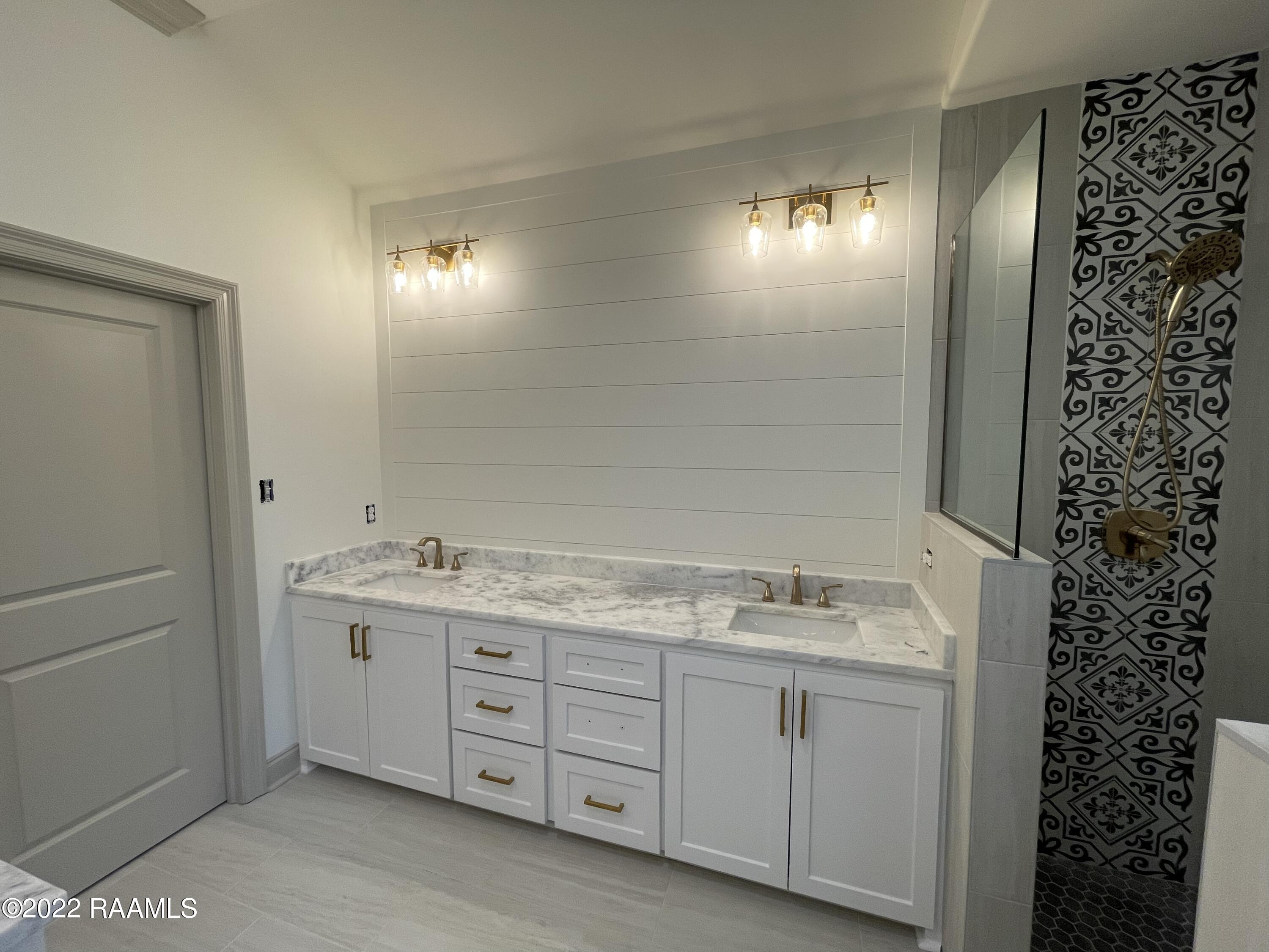 222 Whispering Meadows Road Broussard, LA 70518 - Photo 13 of 26 Dual vanity
