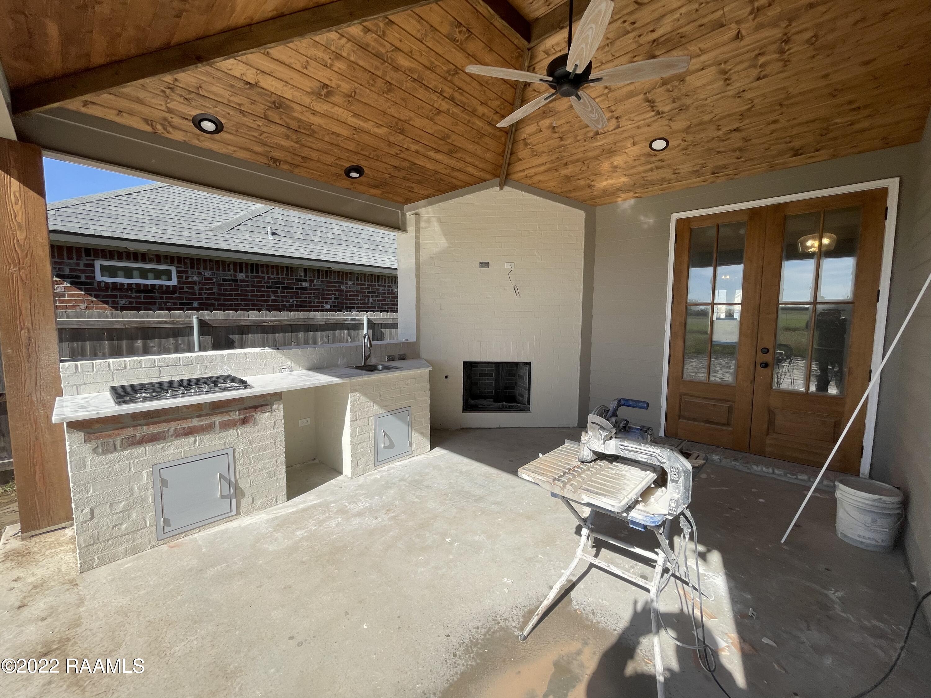 222 Whispering Meadows Road Broussard, LA 70518 - Photo 25 of 26 Back patio
