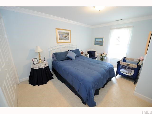 6004 Tenter Banks Square Raleigh, NC 27609 - Photo 8 of 12 Gallery Image 8
