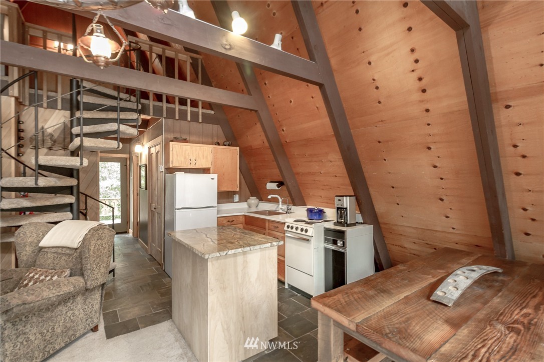 73 Highland Loop Ronald, WA 98940 - Photo 7 of 20 Gallery Image 7