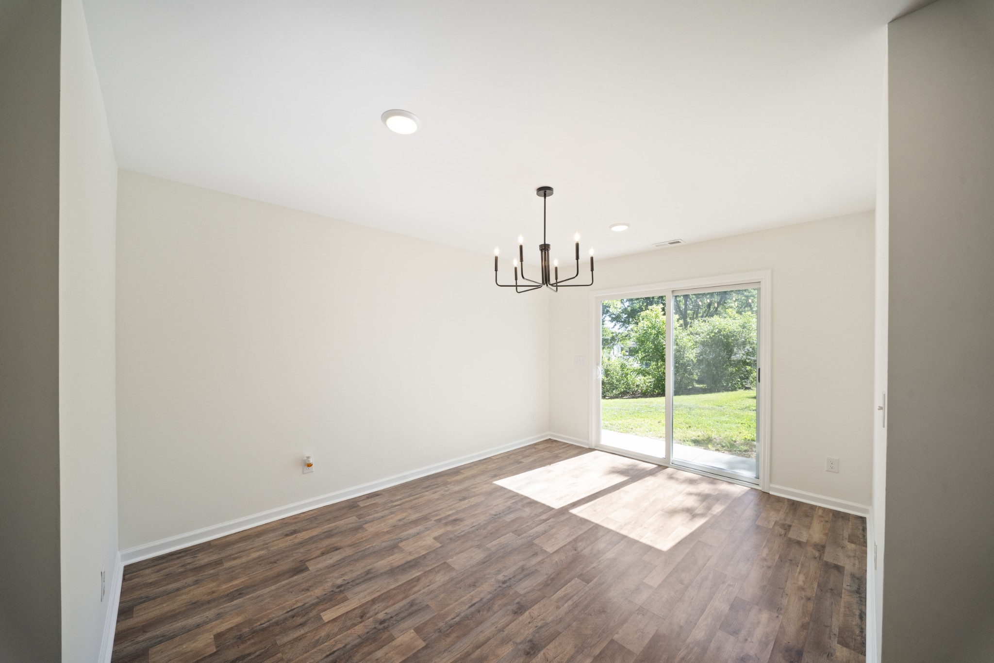 704 Perry Drive Springfield, TN 37172 - Photo 11 of 38