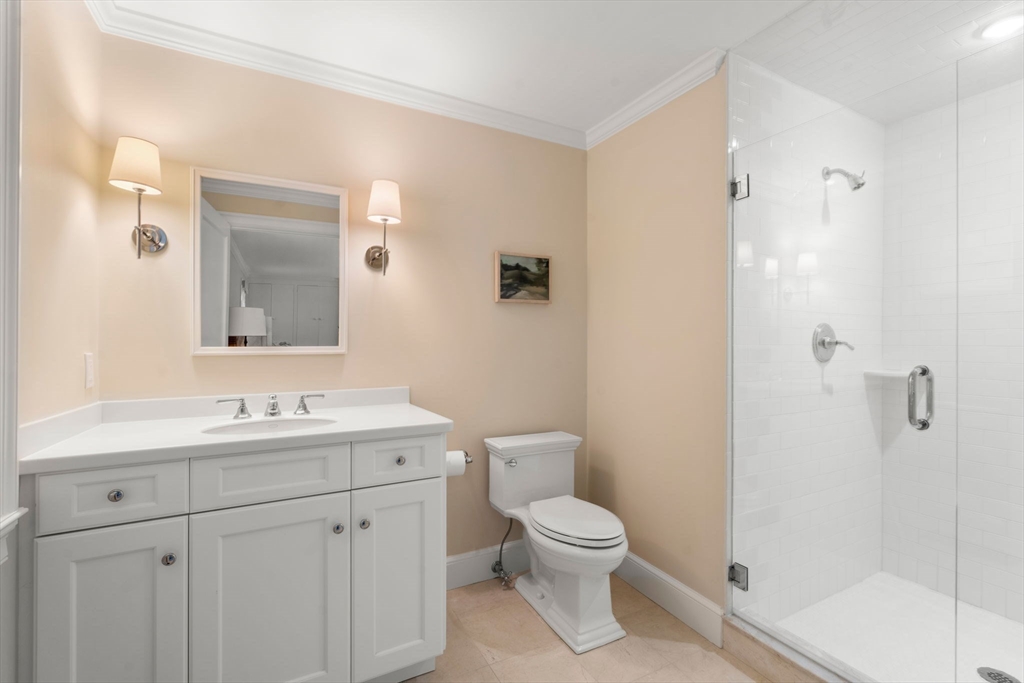 26 White Oak Road Wellesley, MA 02481 - Photo 16 of 34 Gallery Image 16