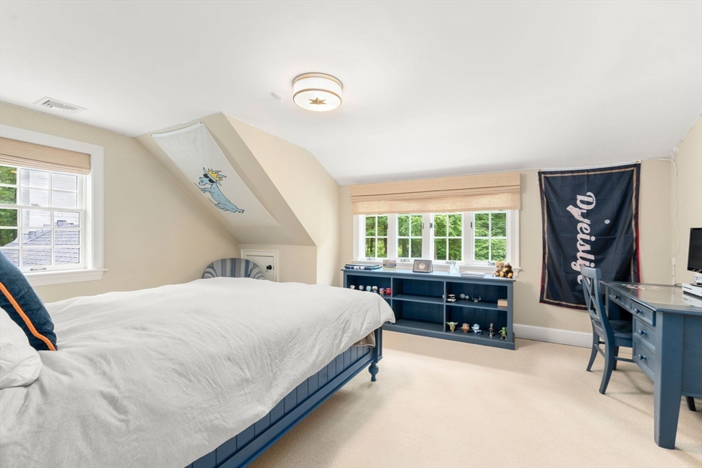 26 White Oak Road Wellesley, MA 02481 - Photo 28 of 34 Gallery Image 28