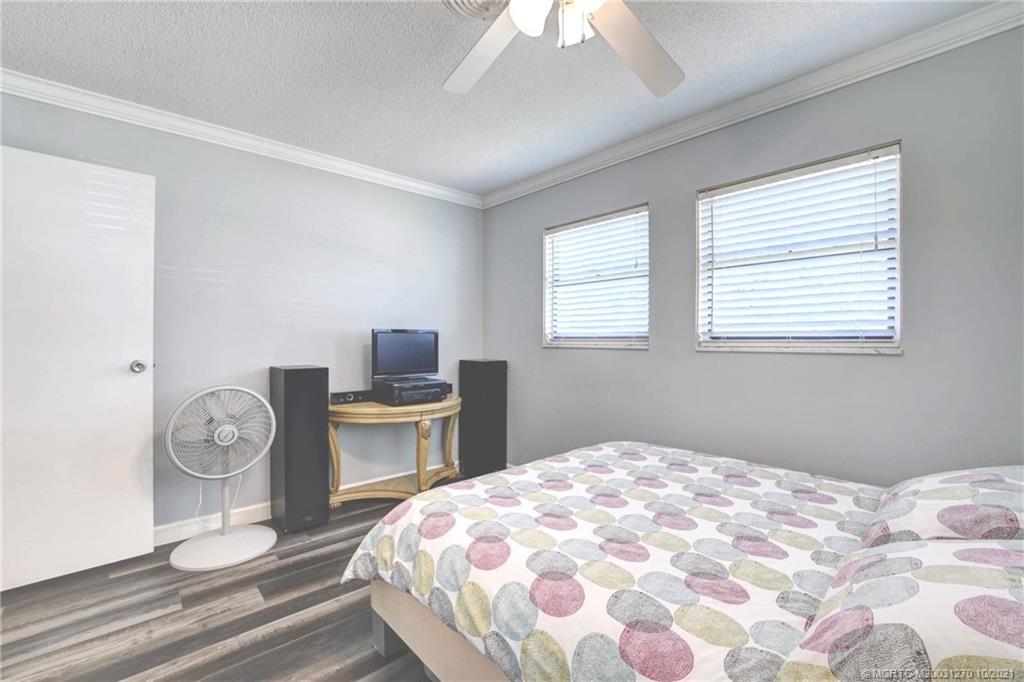 1229 Southwest Dyer Point Road Palm City, FL 34990 - Photo 26 of 32 Gallery Image 26