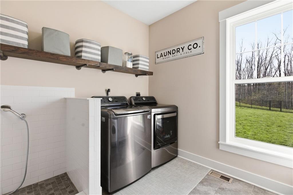 159 Davidson Road Mars, PA 16046 - Photo 25 of 50 a utility room with dryer and washer