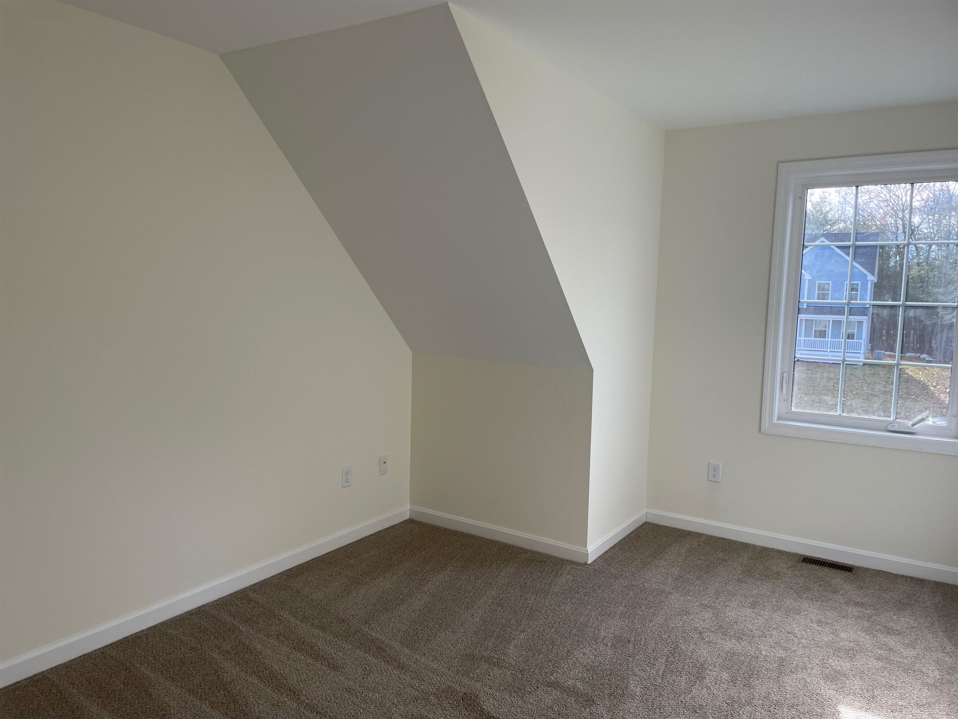 12 Bovee Lane, Unit 31029 Rochester, NH 03868 - Photo 24 of 27 Gallery Image 24