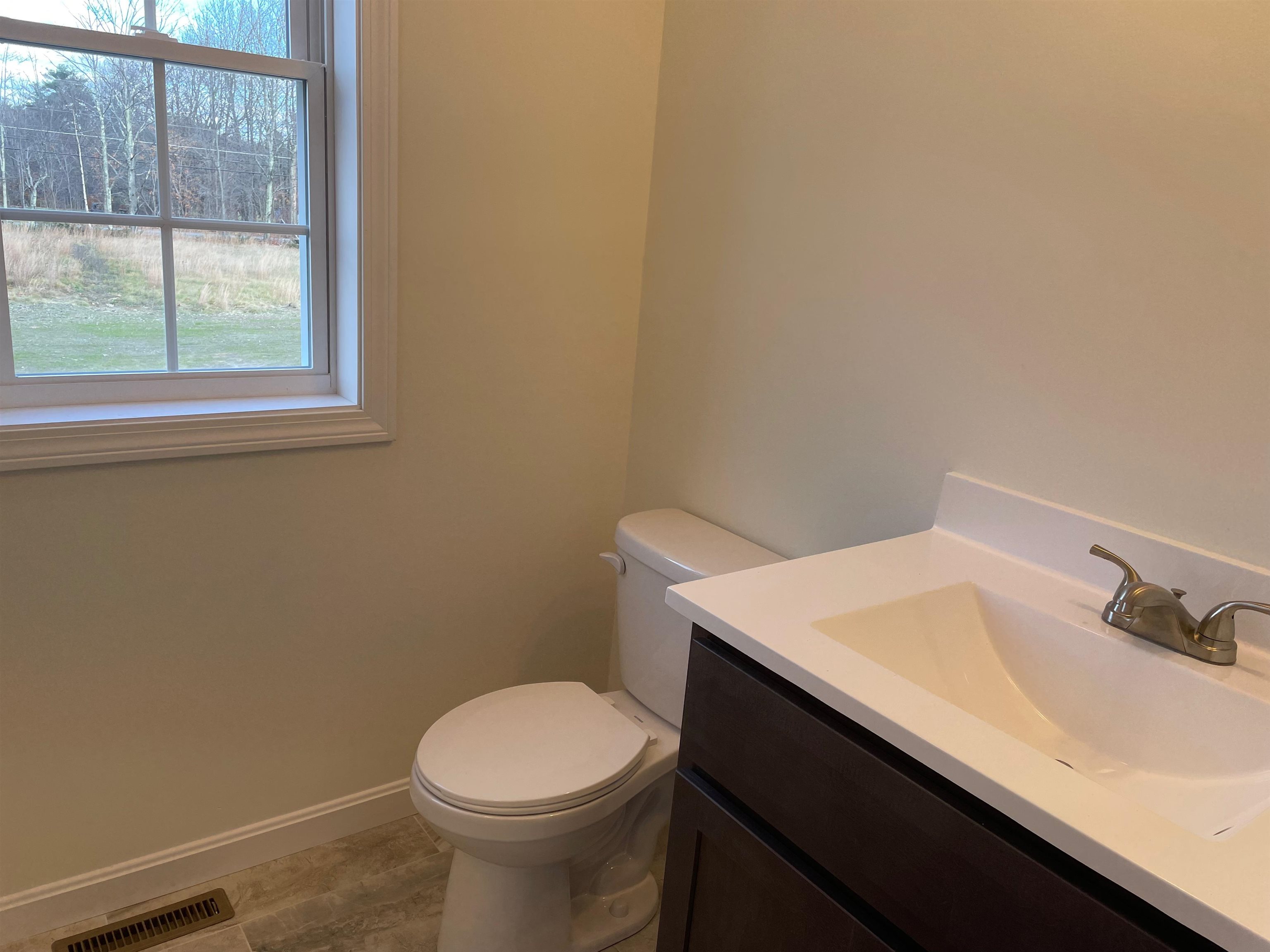 12 Bovee Lane, Unit 31029 Rochester, NH 03868 - Photo 26 of 27 Gallery Image 26