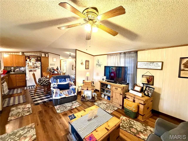 $144,000 | 600 County Road 2160, Lenox, MO 65541