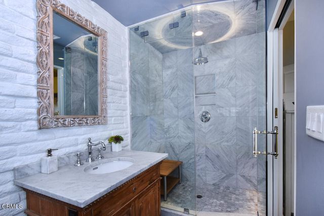 $2,275,000 | 4727 Libbit Avenue, Encino, CA 91436