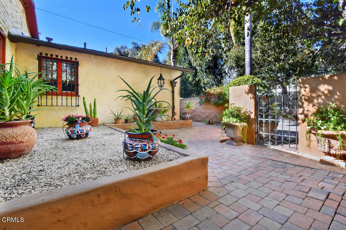 4727 Libbit Avenue Encino, CA 91436 - Photo 5 of 47 4727LibbitMLS010