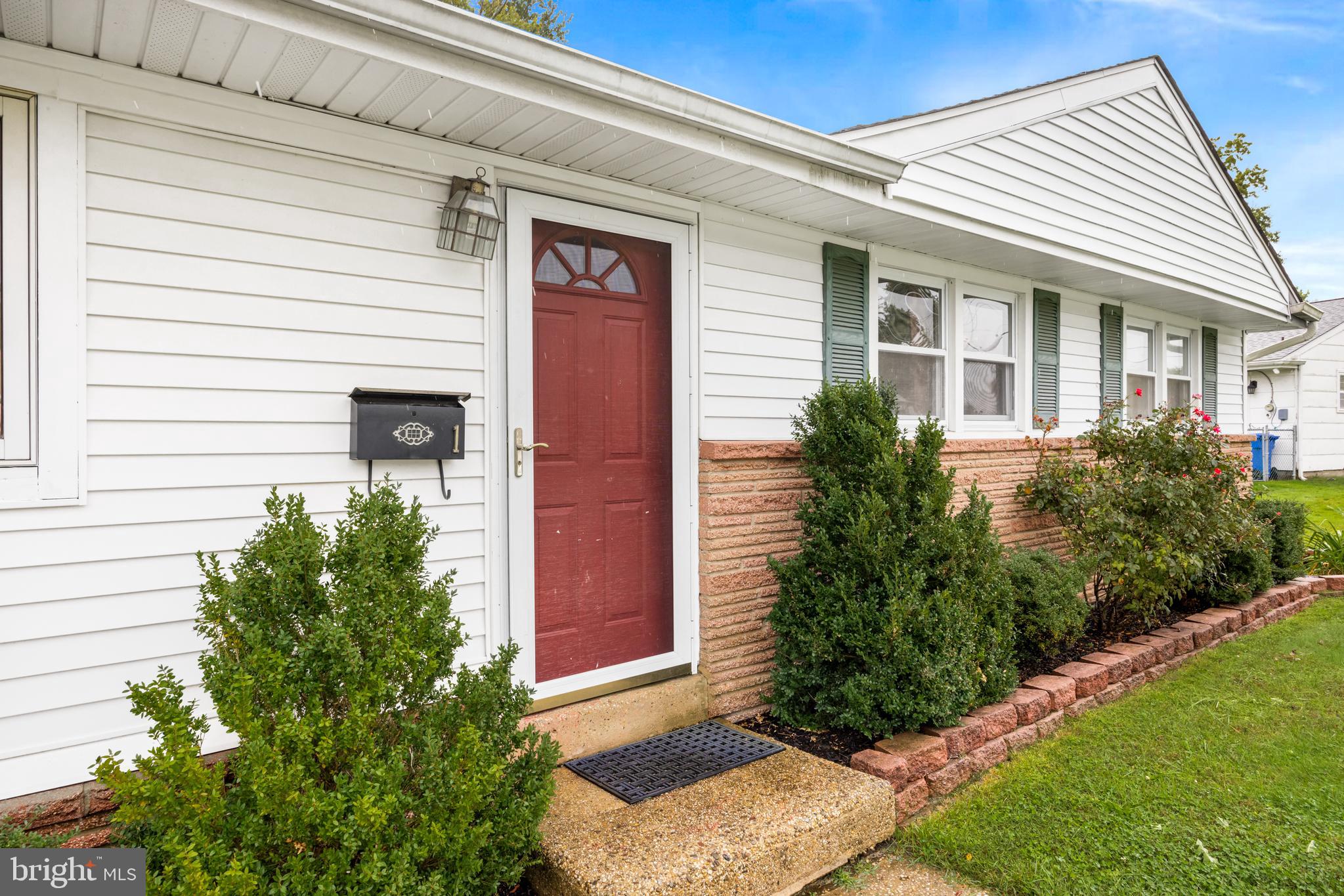 1 Winslow Road Sewell, NJ 08080 - Photo 3 of 20