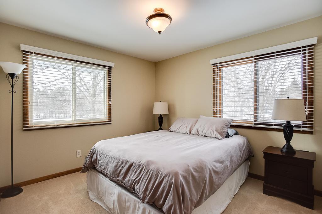 9725 Garden Lane Corcoran, MN 55374 - Photo 14 of 32 Gallery Image 14