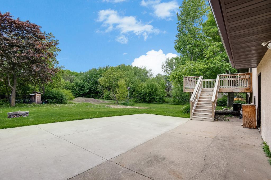9725 Garden Lane Corcoran, MN 55374 - Photo 27 of 32 Gallery Image 27
