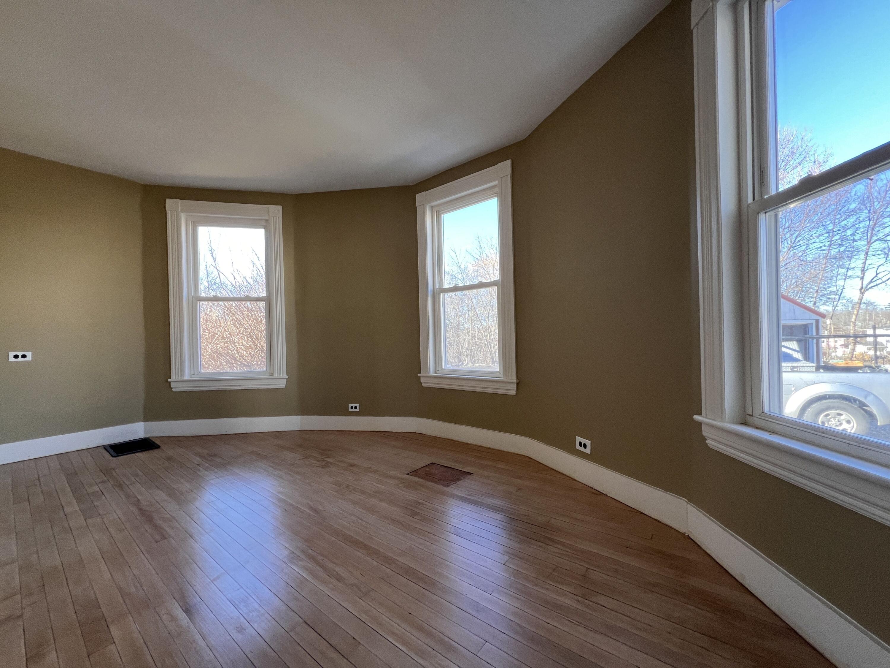 54 Maple Street Madison, ME 04950 - Photo 10 of 17 8_result