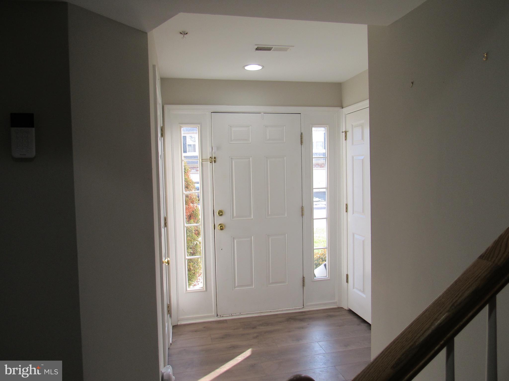 119 Brookview Lane Pottstown, PA 19464 - Photo 1 of 16 Sunny entryway