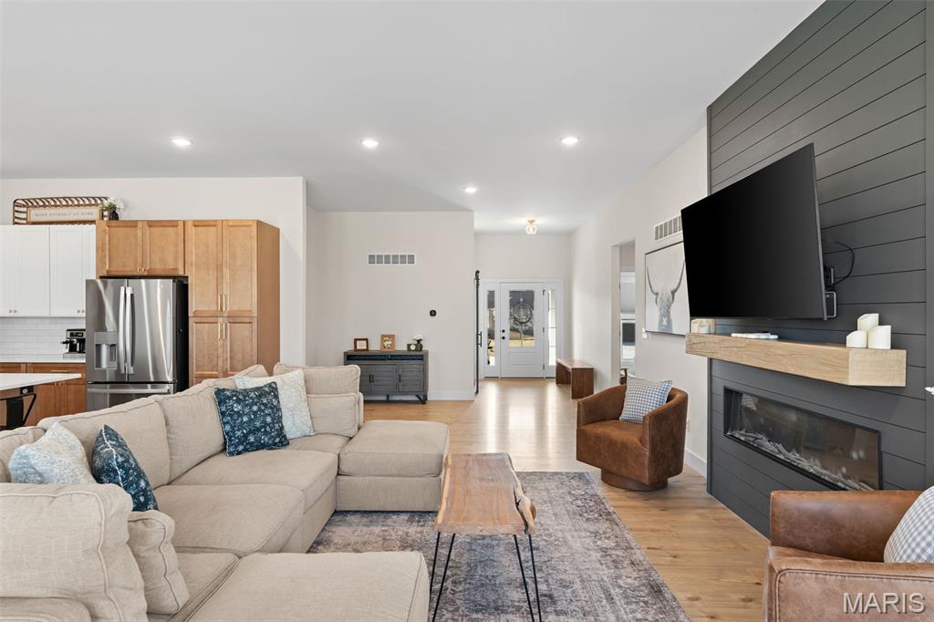 2317 Fiddlers Cl Road Washington, MO 63090 - Photo 6 of 49