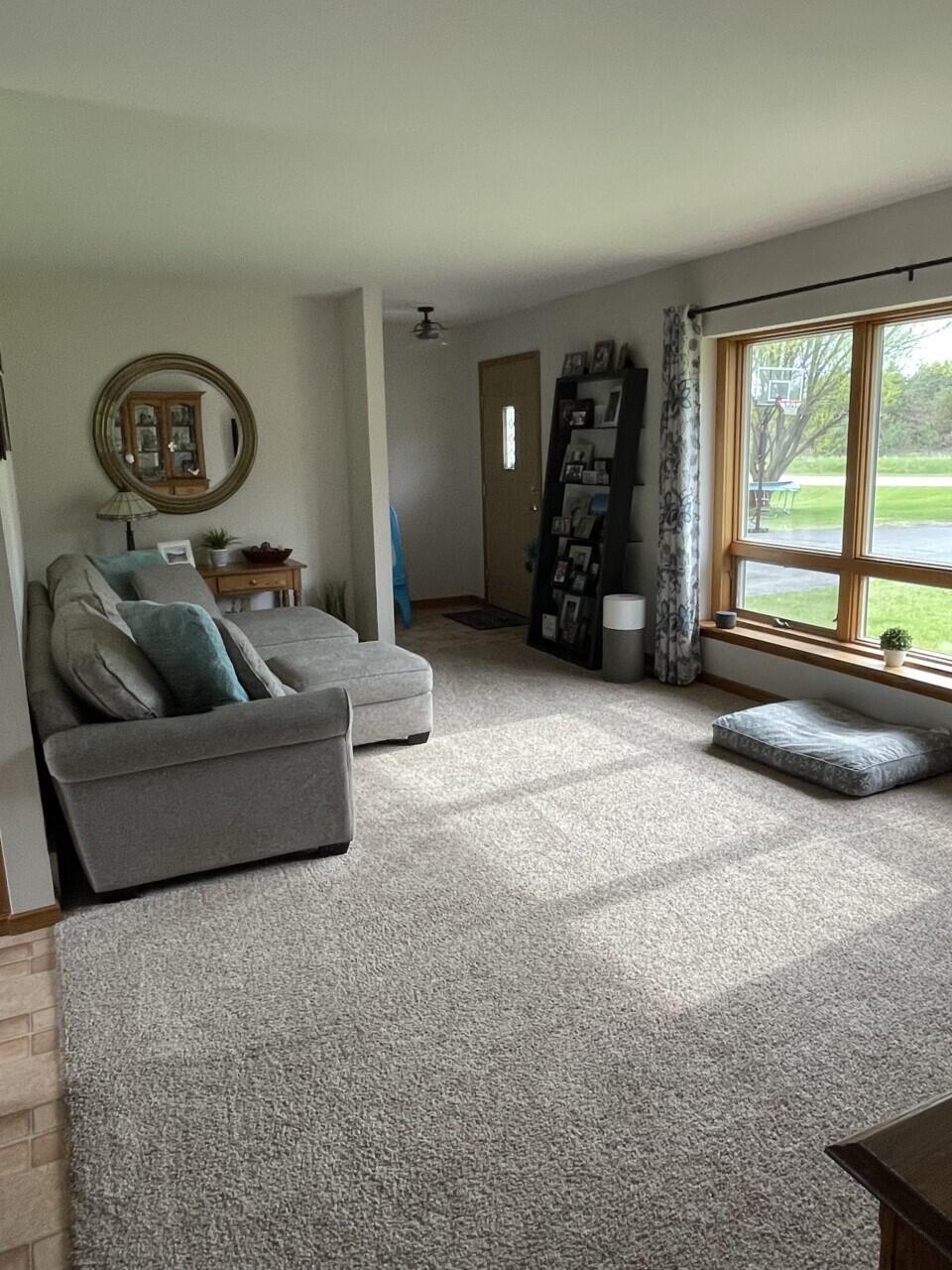 11750 Satterlee Road Lakeview, MI 48850 - Photo 5 of 17 thumbnail_IMG-9901