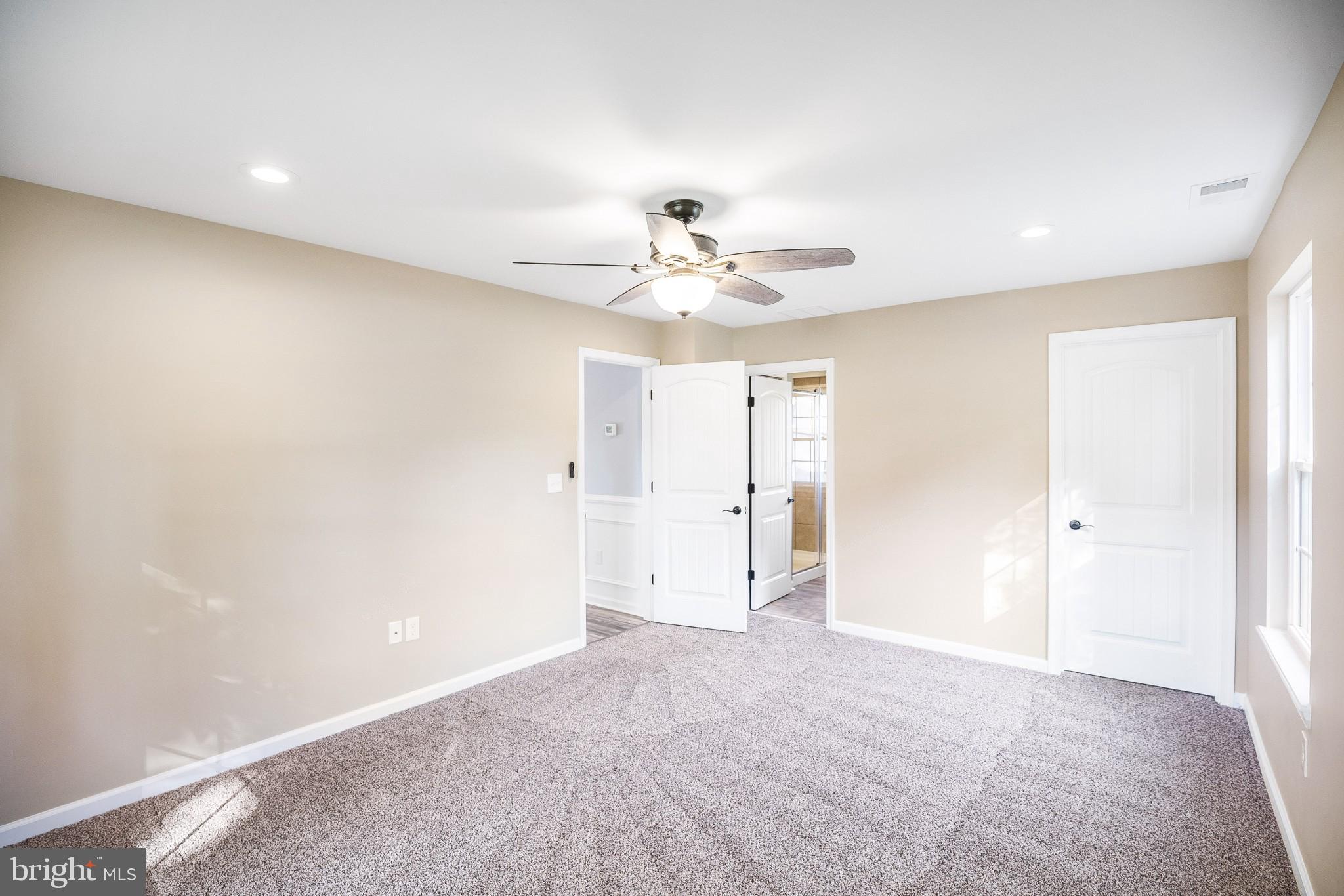 35 Quay Road Levittown, PA 19057 - Photo 17 of 30 Gallery Image 17