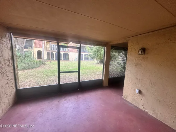 $1,350 | 3865 Campenero Court, Unit 3, Jacksonville, FL 32217