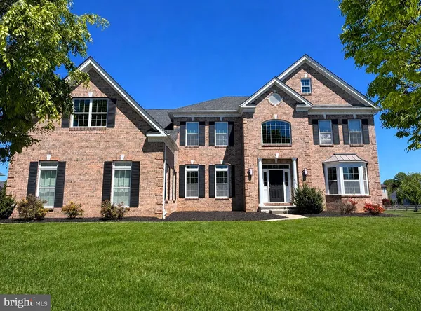 $890,000 | 1420 Olmsted Drive, Bear, DE 19701