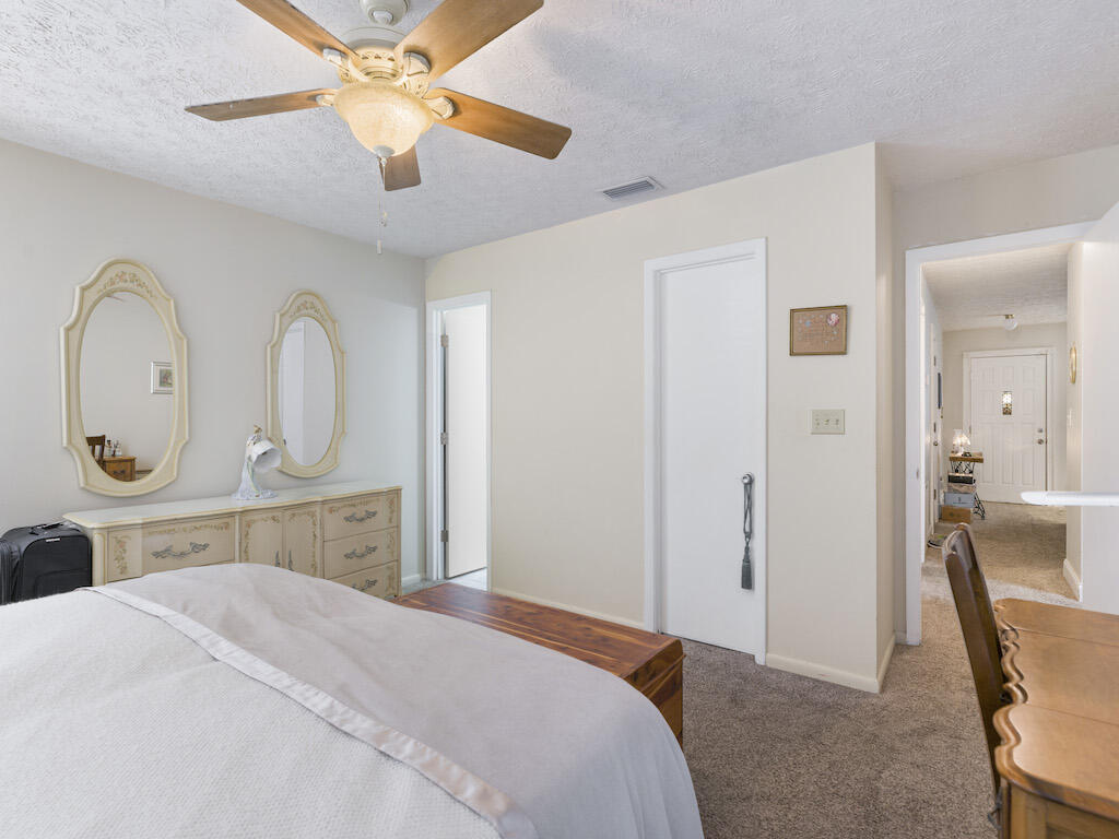 6503 Sebastian Road Fort Pierce, FL 34951 - Photo 16 of 29 0B2A3991