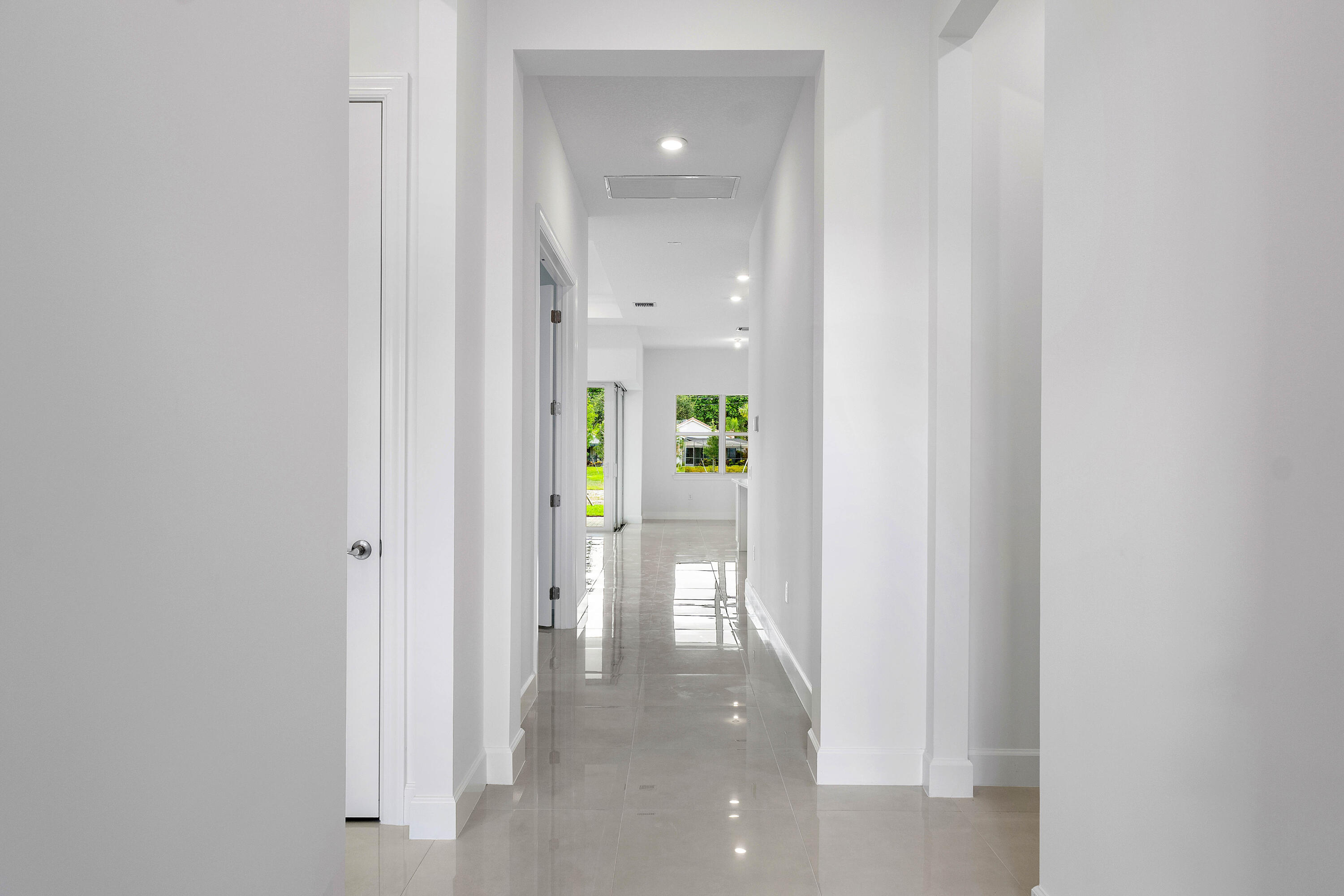 373 Geillis Path Delray Beach, FL 33445 - Photo 5 of 52 006-373GeillisPath-DelrayBeach-FL-33445-