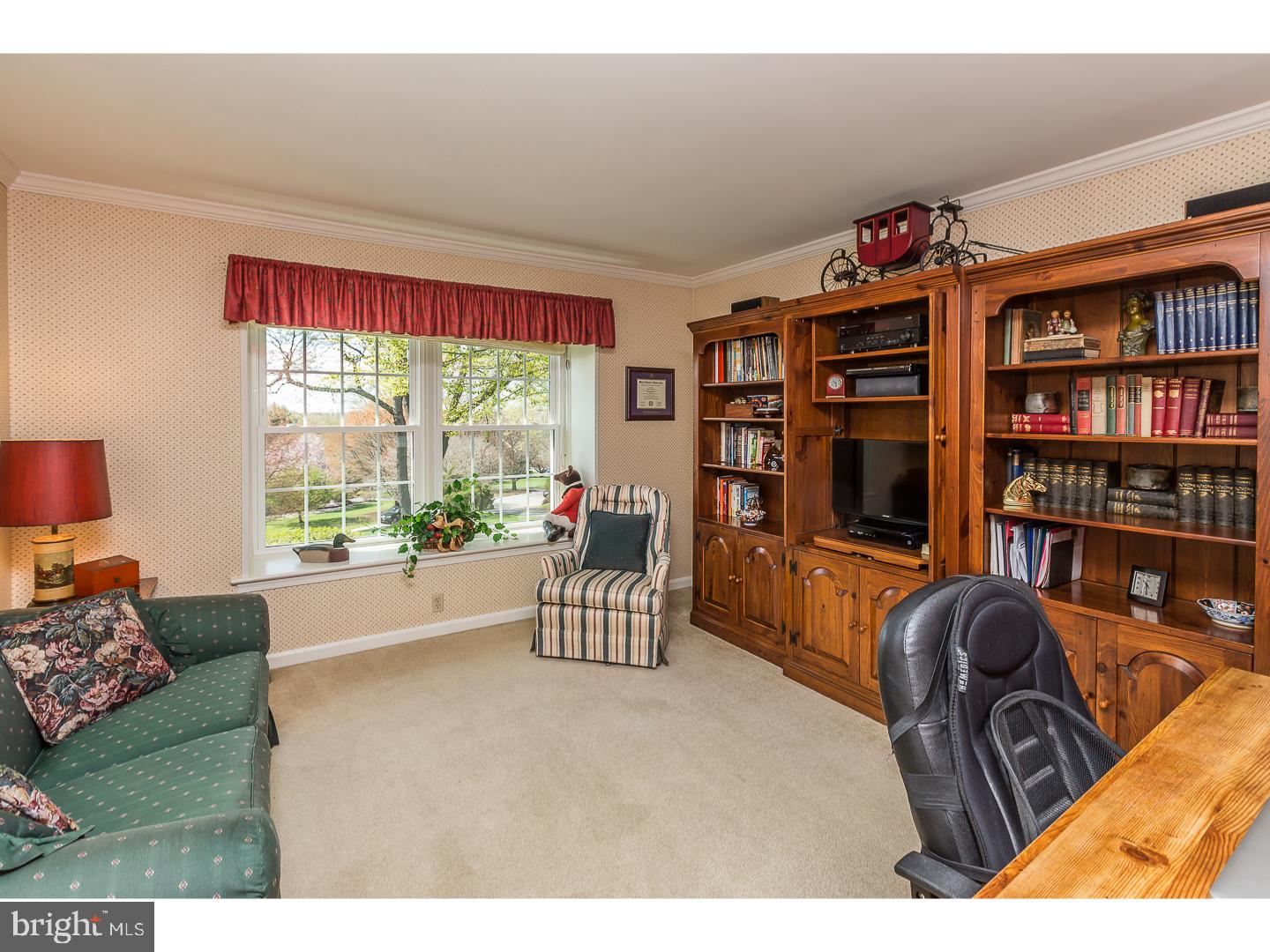 1017 Dunvegan Road West Chester, PA 19382 - Photo 16 of 25 Office / Study