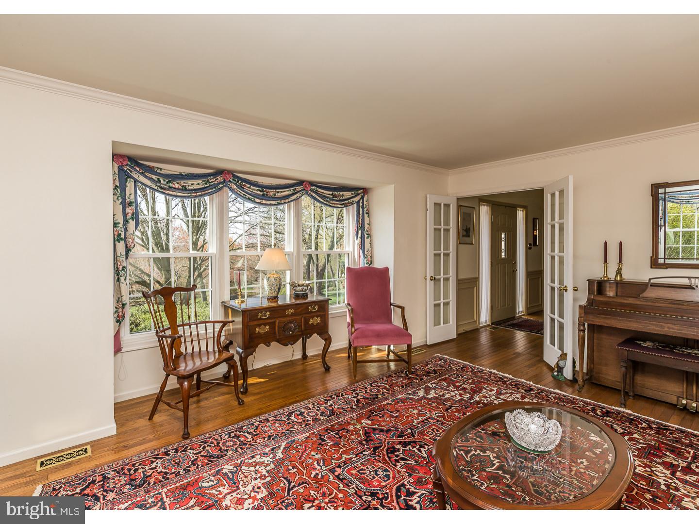 1017 Dunvegan Road West Chester, PA 19382 - Photo 8 of 25 Living Room