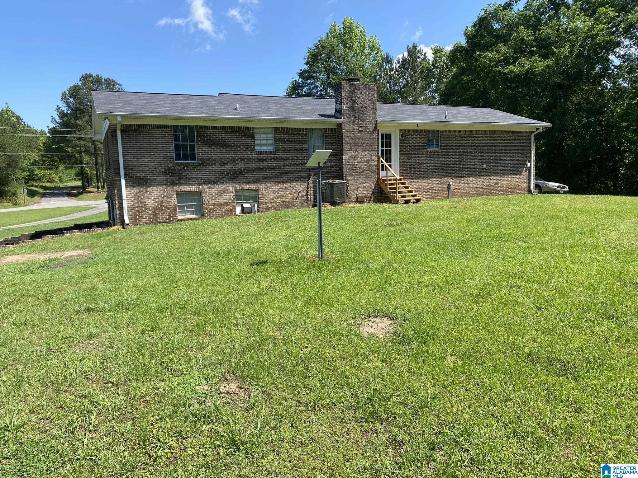 8978 Shoal Creek Road Ashville, AL 35953 - Photo 5 of 32