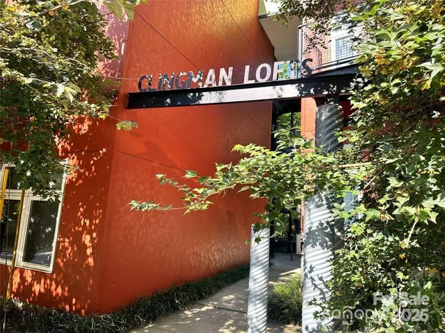 $299,900 | 125 Clingman Avenue, Unit 203, Asheville, NC 28801