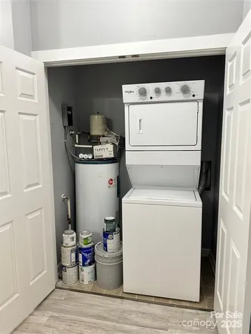 $299,900 | 125 Clingman Avenue, Unit 203, Asheville, NC 28801