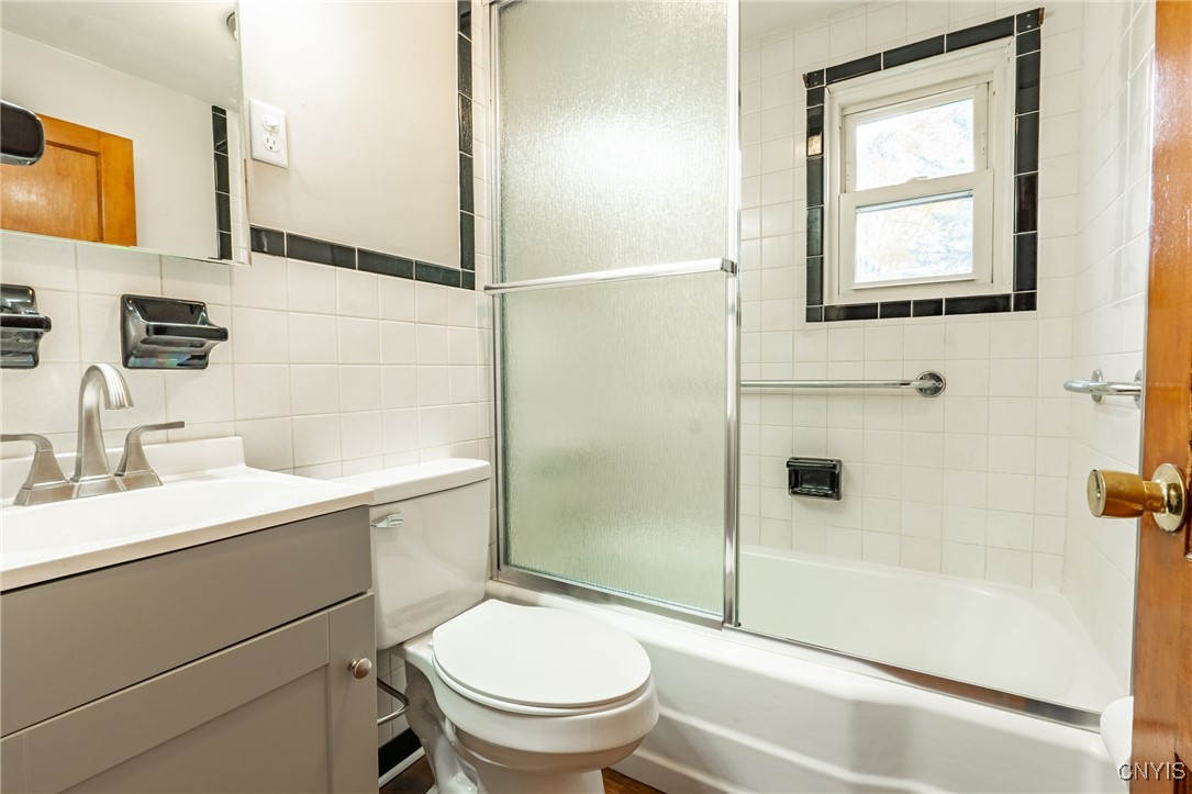 906 Mc Kinley Avenue Rome, NY 13440 - Photo 14 of 33