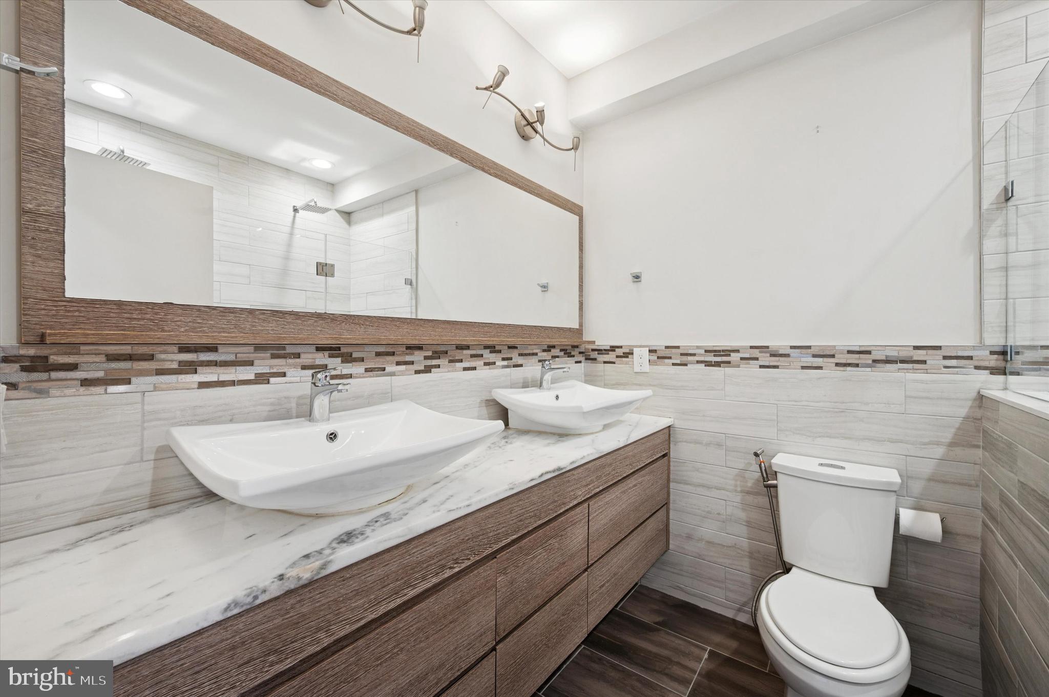 1814 Federal Street, Unit B Philadelphia, PA 19146 - Photo 22 of 25